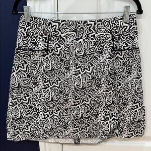 Sport Haley Black and White Patterned Mini Skirt